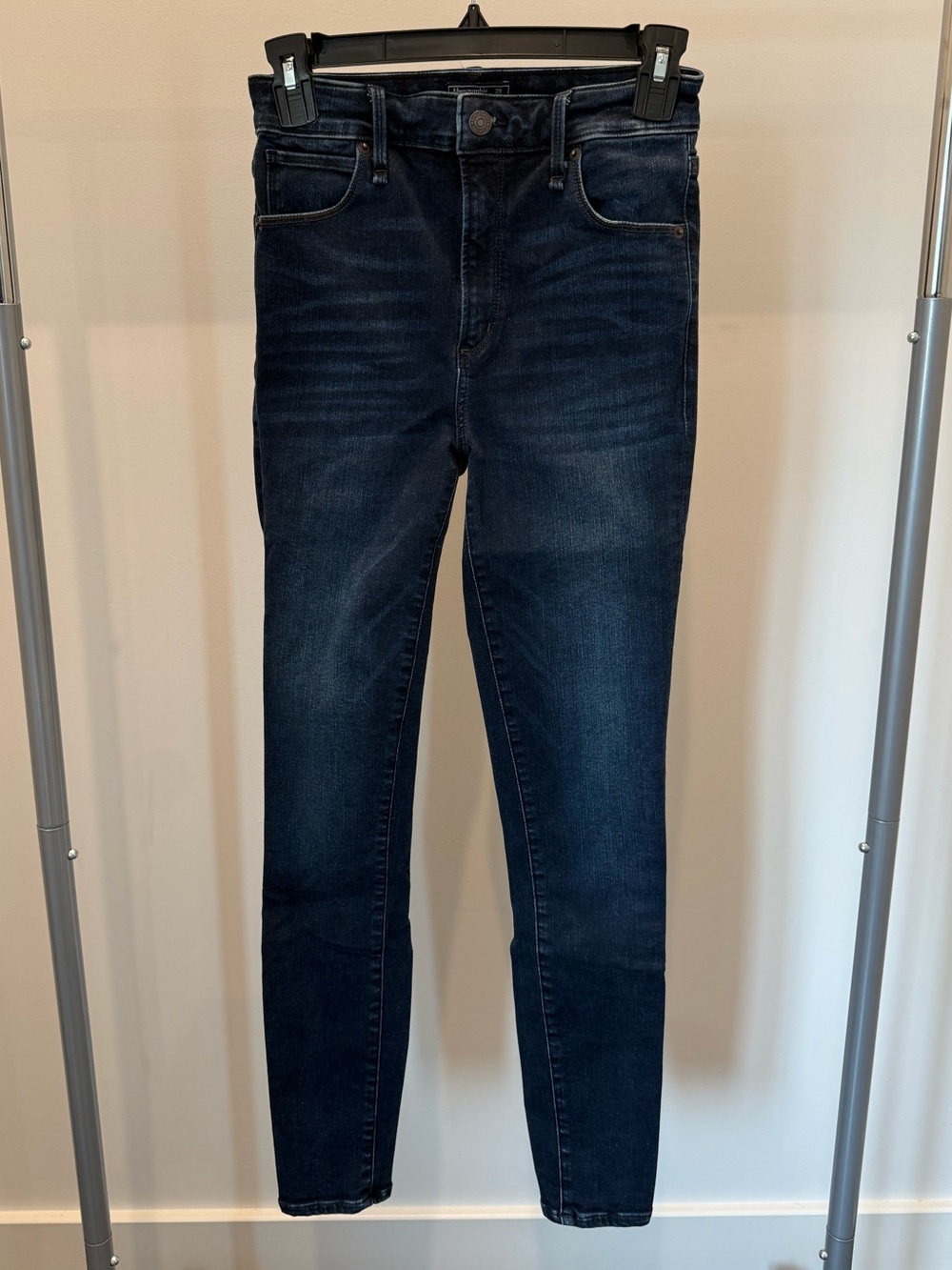 Abercrombie Women’s Simone High Rise Super Skinny Jeans Size 26